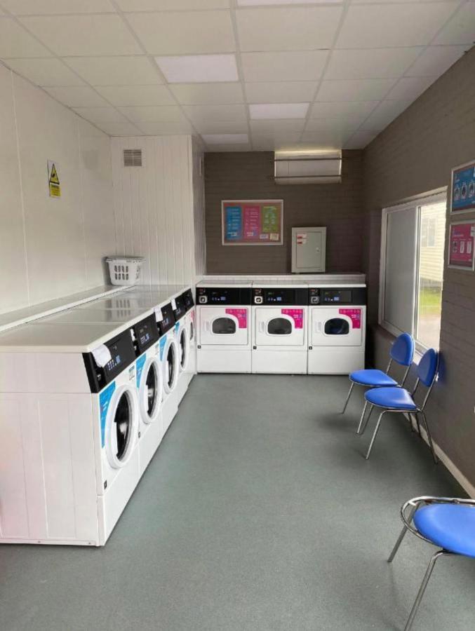 The Luxury Wolds Retreat 6 Berth 3 Bedrooms Beds Made For Arrival Wifi Ingoldmells Exteriör bild